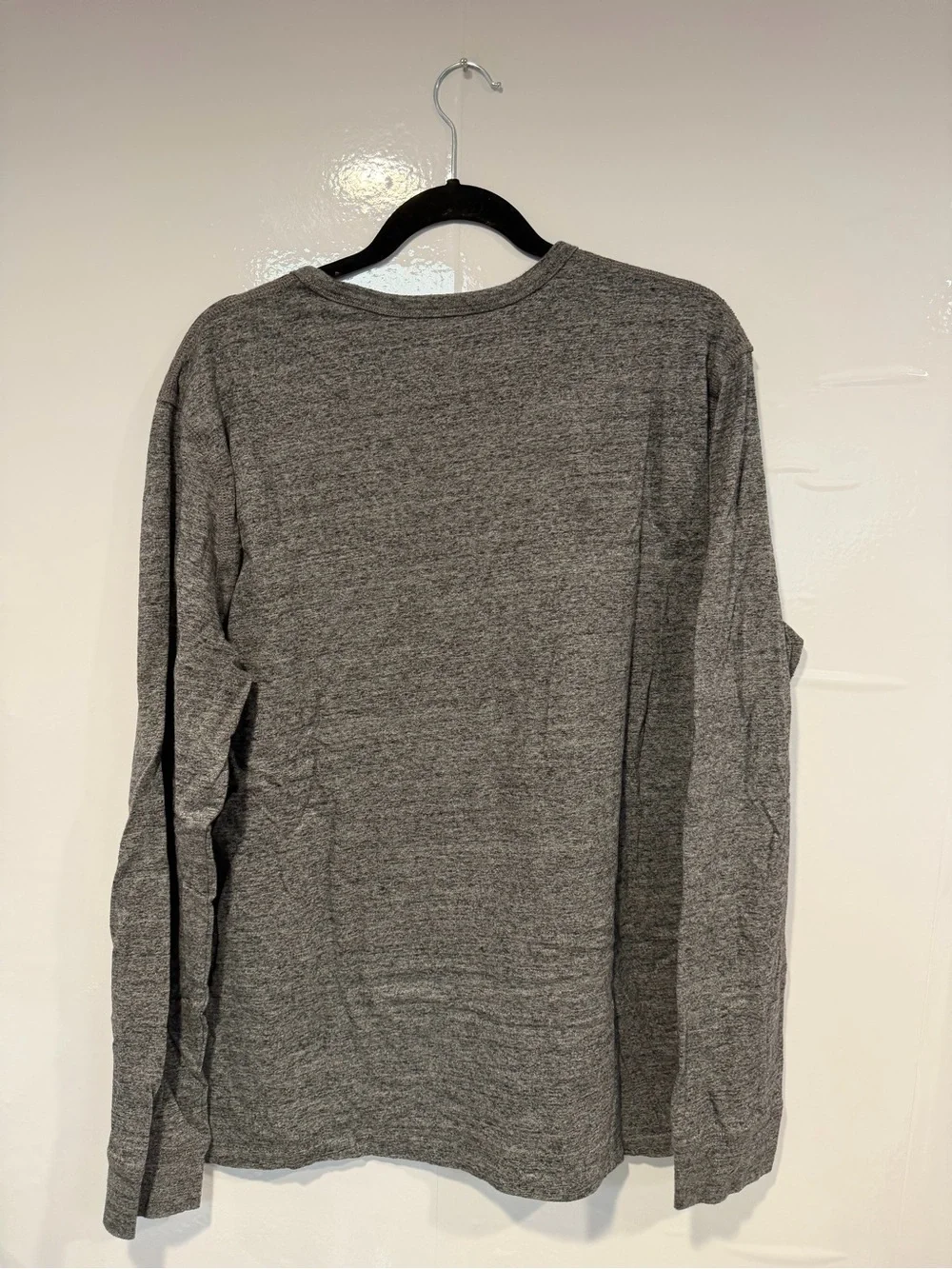 J. Crew Men's Heather Gray Long-Sleeve Crewneck Tee